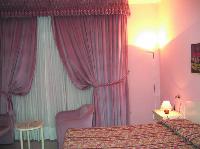 Double for single occupancy superior room